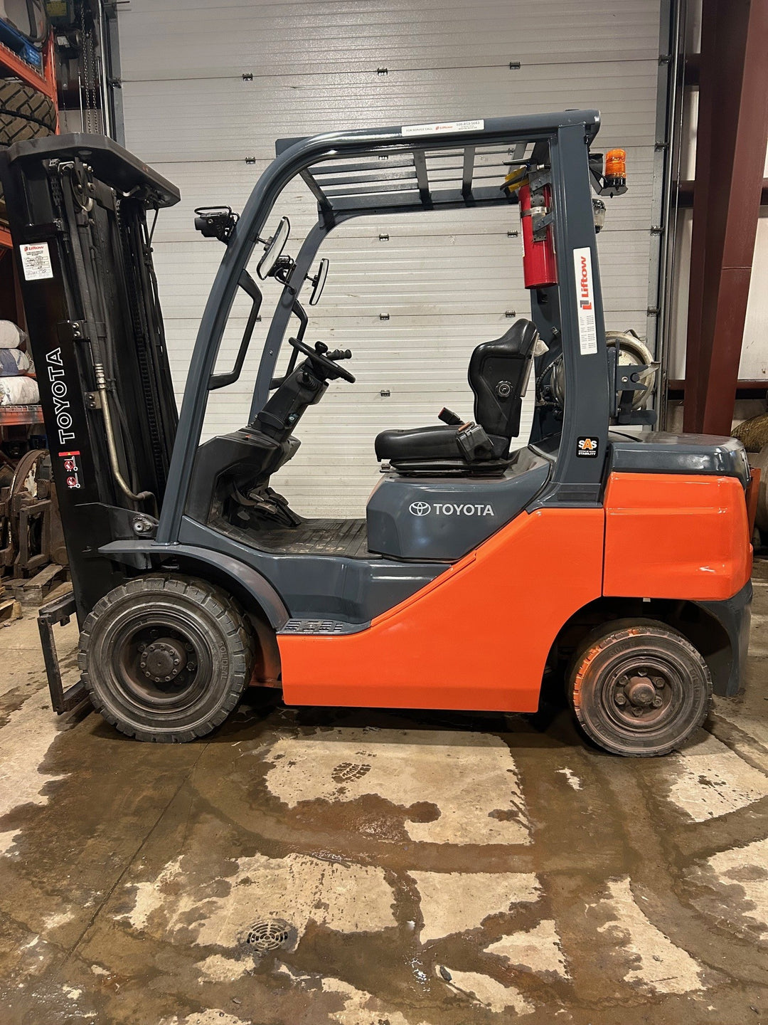Used forklift for sale in Moncton | 2021 TOYOTA 5,000 LB IC Pneumatic Forklift | Model: 8FGU25
