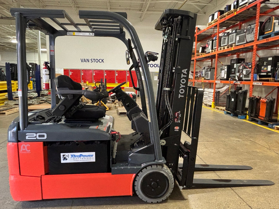 Used forklift for sale in Toronto | 2020 TOYOTA 4000 LB 3-Wheel Electric Forklift | Model: 8FBE20U