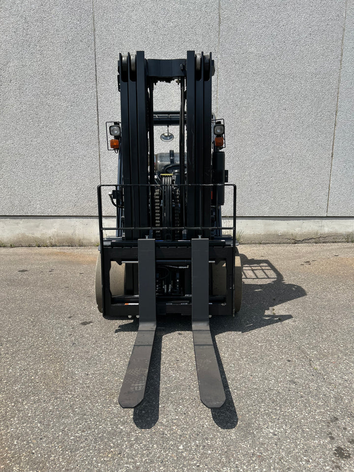Used forklift for sale in Vaughan | 2018 TOYOTA 15500 LB IC Cushion Forklift | Model: 8FGC70U