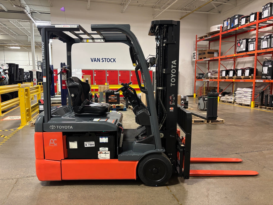 Used forklift for sale in Toronto | 2020 TOYOTA 4000 LB 3-Wheel Electric Forklift | Model: 8FBE20U