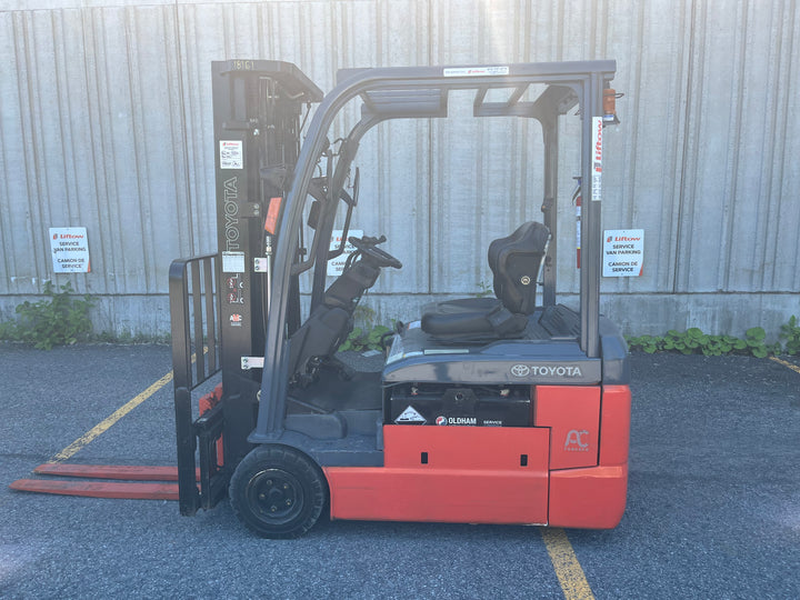 Used forklift for sale in Ottawa | 2019 TOYOTA 4,000 LB 3-Wheel Electric Forklift | Model: 8FBE20U