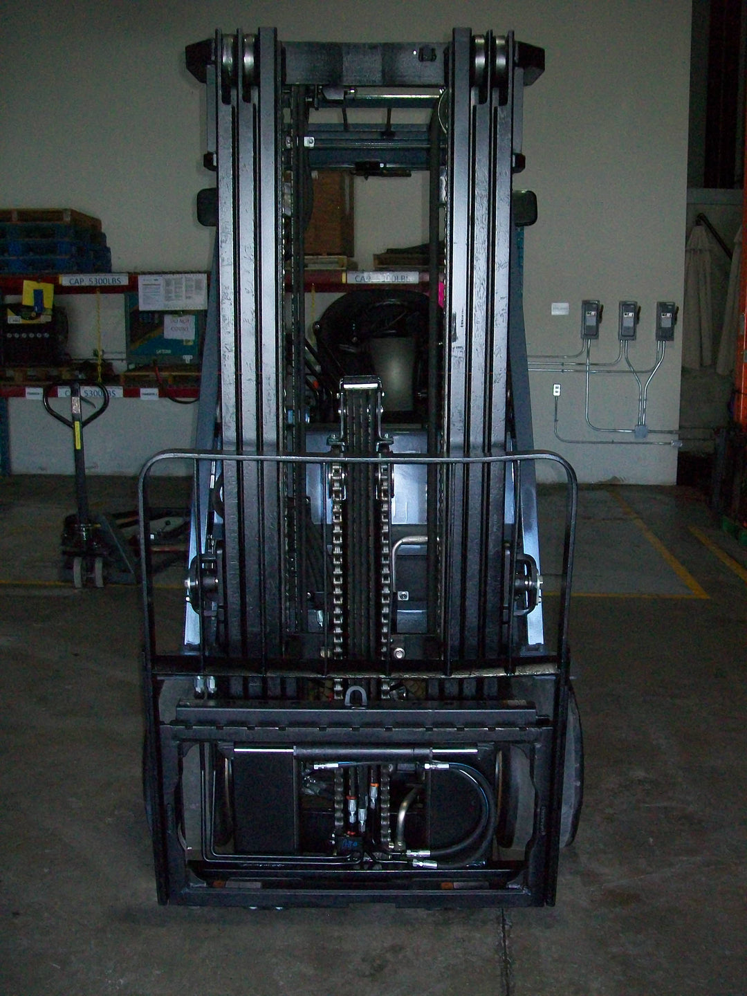 Used forklift for sale in Lachine | 2019 TOYOTA 6,500 LB Electric Cushion Forklift | Model: 8FBCU32