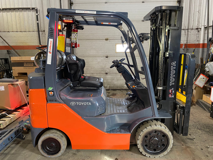 Used forklift for sale in Kitchener | 2021 TOYOTA 5,000 LB IC Cushion Forklift | Model: 8FGCU25