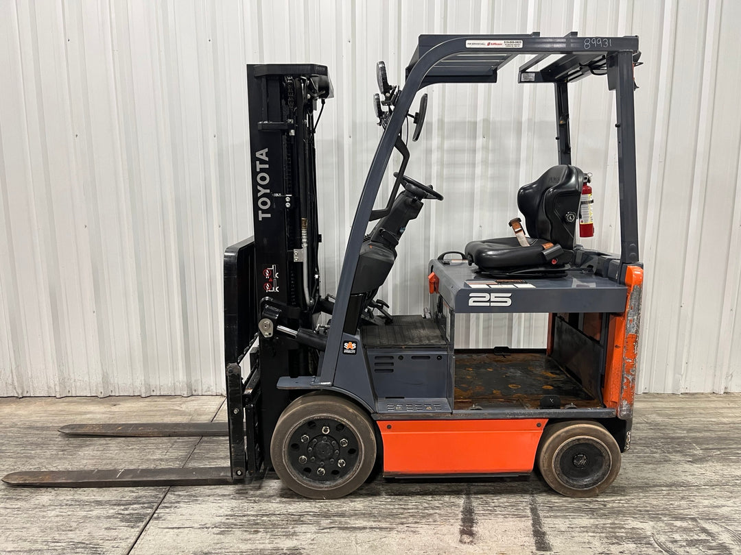 Used forklift for sale in London | 2022 TOYOTA 5000 LB Electric Cushion Forklift | Model: 8FBCU25