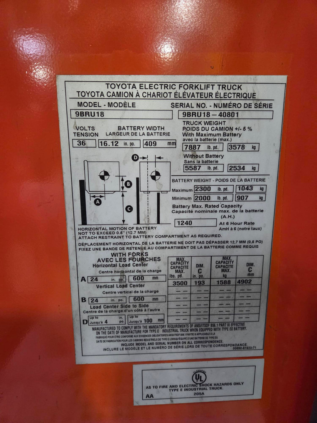 Used forklift for sale in Lachine | 2020 TOYOTA 3,500 LB Electric Reach Truck | Model: 9BR183M193