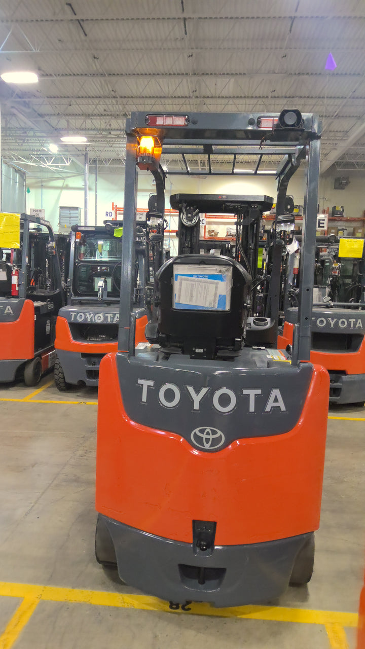 Used forklift for sale in Lachine | 2021 TOYOTA 6000 LB Electric Cushion Forklift | Model: 8FBCU30