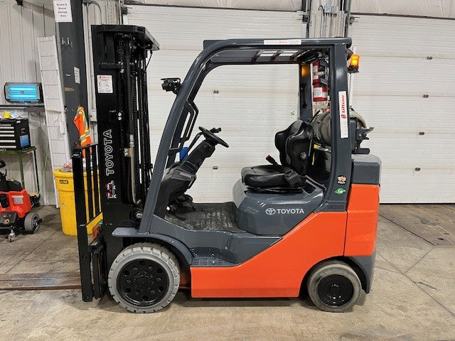 Used forklift for sale in London | 2021 TOYOTA 5,000 LB IC Cushion Forklift | Model: 8FGCU25