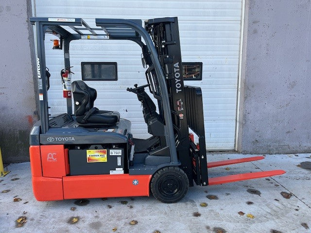 Used forklift for sale in Dartmouth | 2022 TOYOTA 4000 LB 3-Wheel Electric Forklift | Model: 8FBE20U