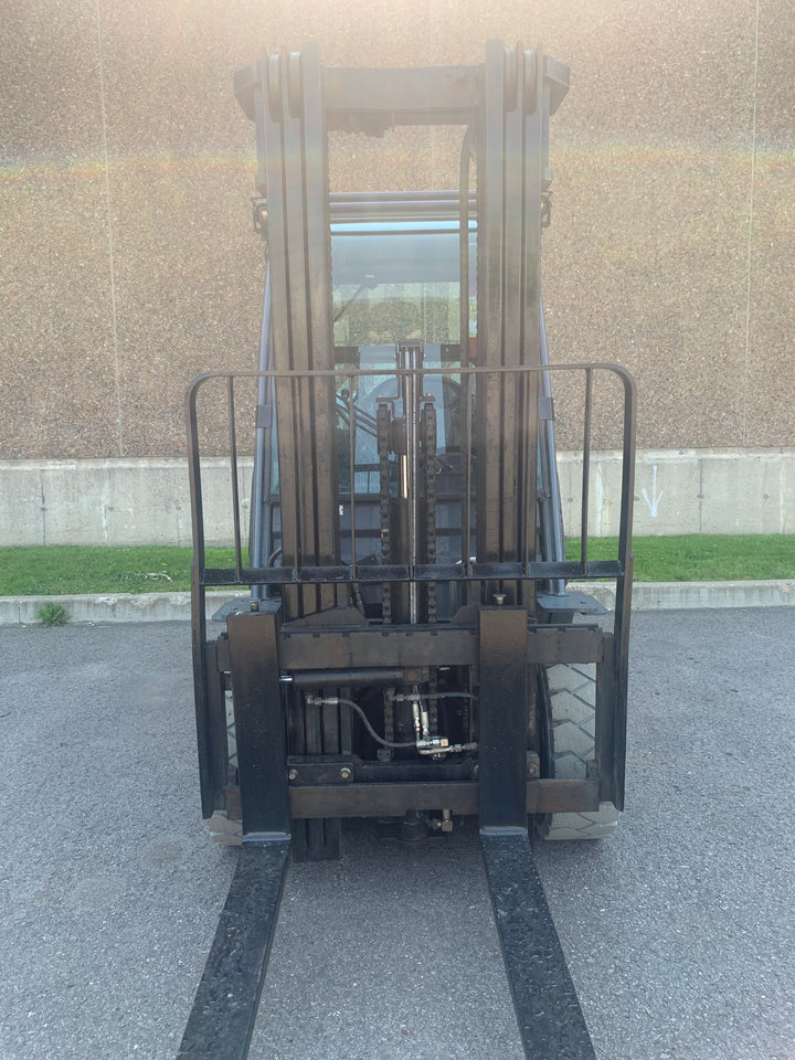 Used forklift for sale in Quebec | 2021 TOYOTA 6,000 LB IC Pneumatic Forklift | Model: 8FGU30
