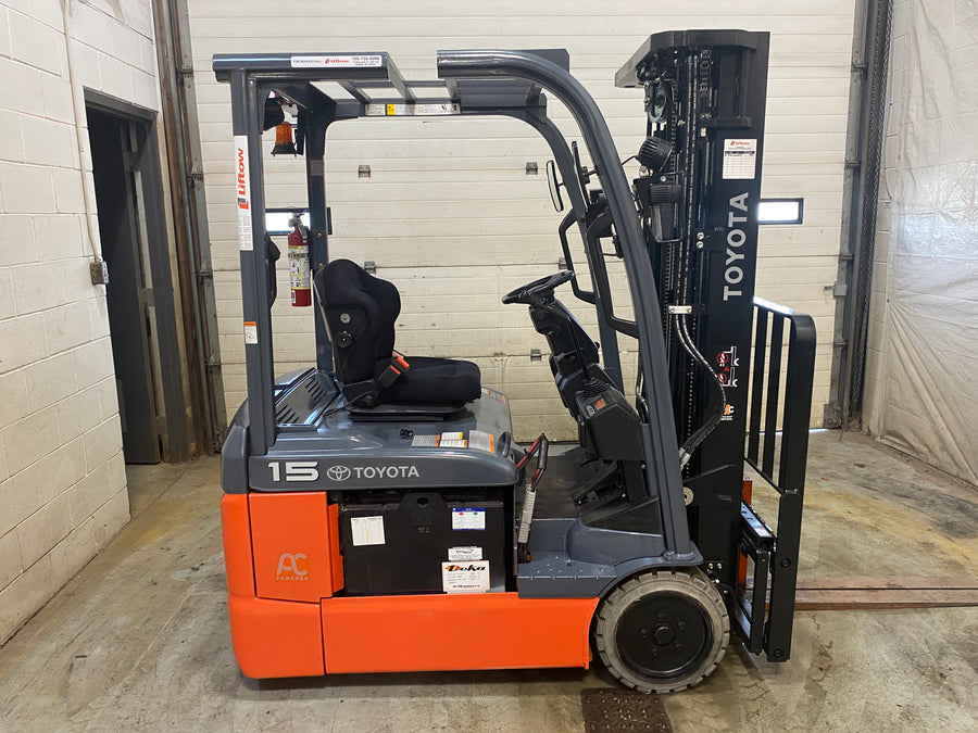 Used forklift for sale in Barrie | 2021 TOYOTA 3000 LB 3-Wheel Electric Forklift | Model: 8FBE15U