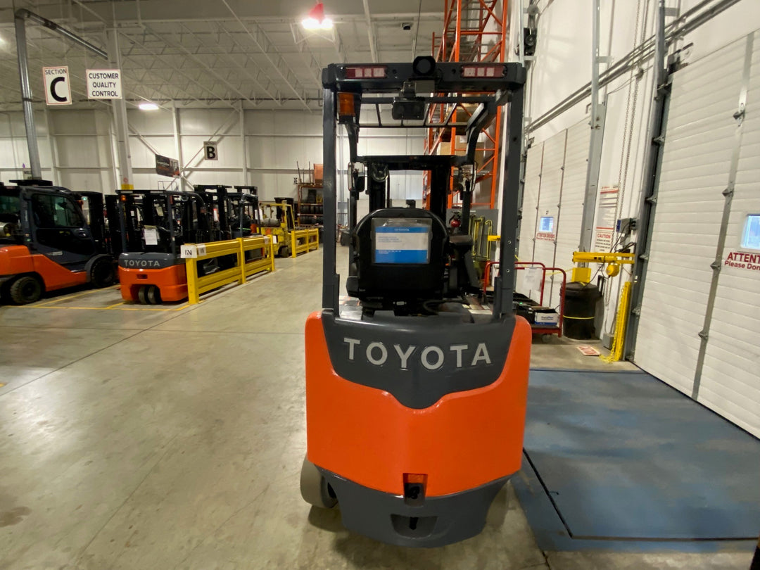 Used forklift for sale in Ajax | 2019 TOYOTA 5,000 LB Electric Cushion Forklift | Model: 8FBCU25