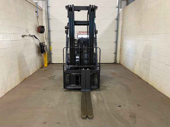 Used forklift for sale in Hamilton | 2019 TOYOTA 6,000 LB IC Cushion Forklift | Model: 8FGCU30