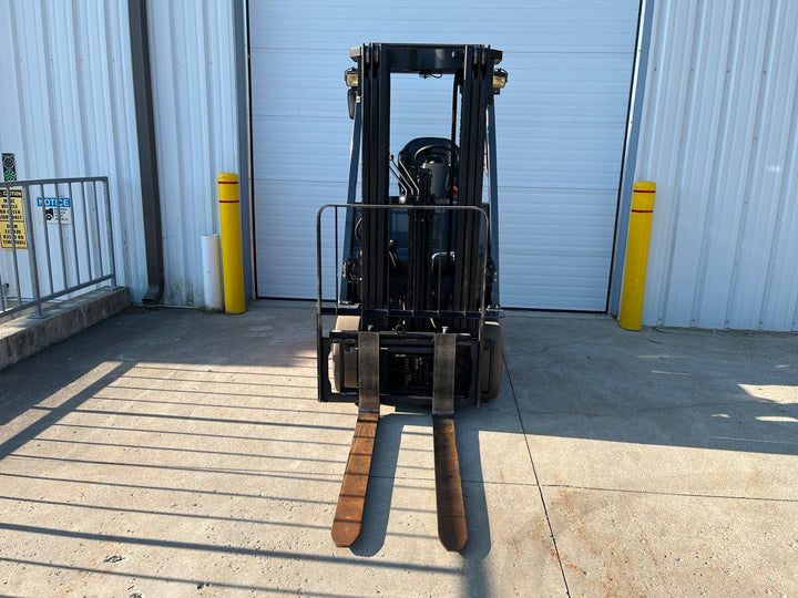 Used forklift for sale in London | 2022 TOYOTA 5000 LB Electric Cushion Forklift | Model: 8FBCU25