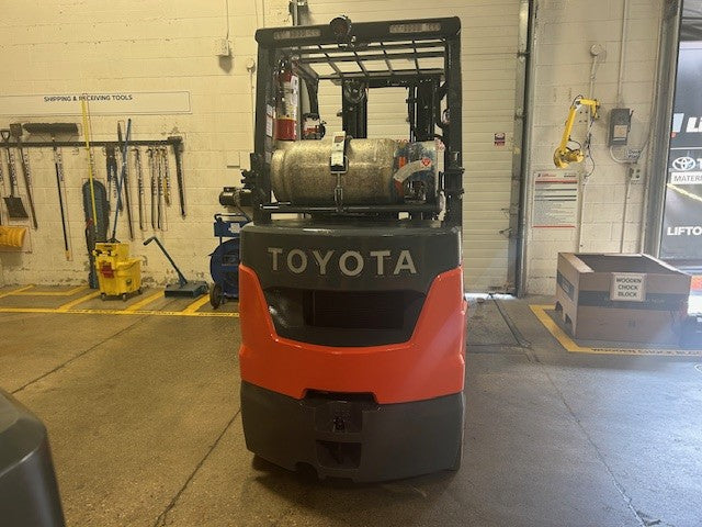 Used forklift for sale in Toronto | 2021 TOYOTA 5000 LB IC Cushion Forklift | Model: 8FGCU25