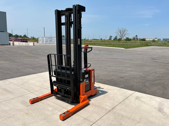 Used forklift for sale in Kitchener | 2018 TOYOTA 3,000 LB Electric Walkie Reach Walkie Stacker | Model: 6BWR152L50