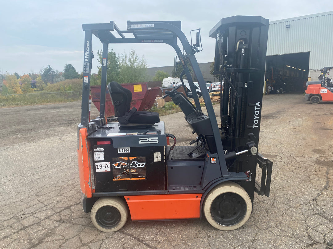 Used forklift for sale in Kitchener | 2018 TOYOTA 5,000 LB Electric Cushion Forklift | Model: 8FBCU25