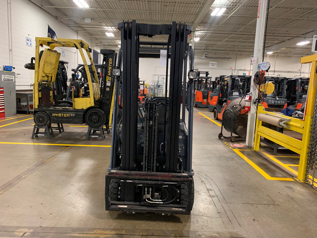 Used forklift for sale in Toronto | 2016 TOYOTA 4000 LB 3-Wheel Electric Forklift | Model: 8FBE20U