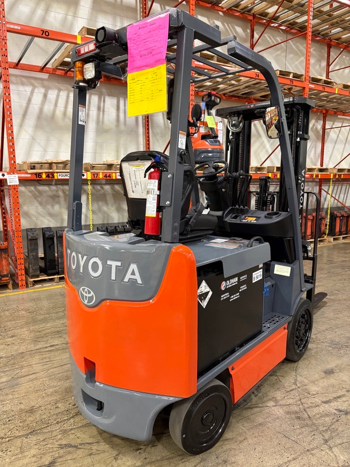 Used forklift for sale in Lachine | 2018 TOYOTA 5,000 LB Electric Cushion Forklift | Model: 8FBCU25