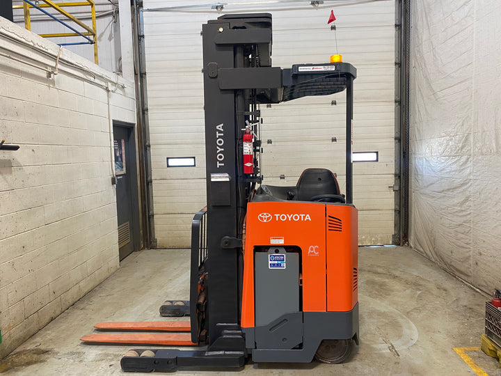 Used forklift for sale in Barrie | 2016 TOYOTA 3,500 LB Electric Reach Truck | Model: 9BR183S241
