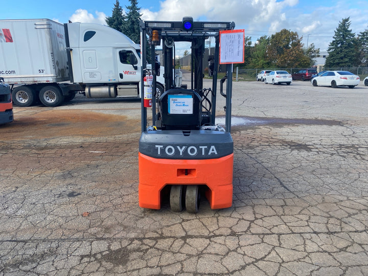 Used forklift for sale in Kitchener | 2021 TOYOTA 4,000 LB 3-Wheel Electric Forklift | Model: 8FBE20U