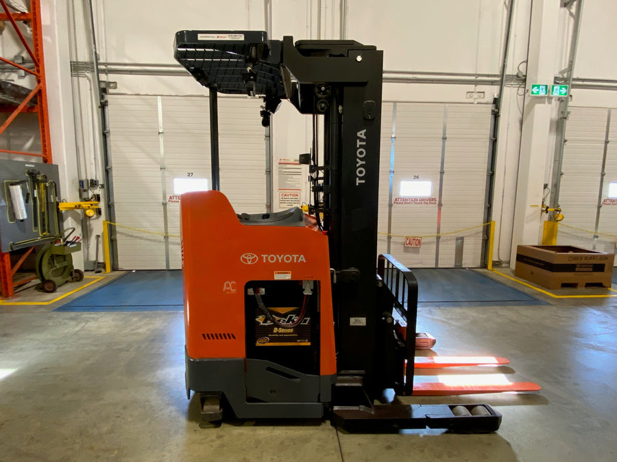 Used forklift for sale in Ajax | 2020 TOYOTA 3,000 LB Electric Double Reach Truck | Model: 9BD153L207