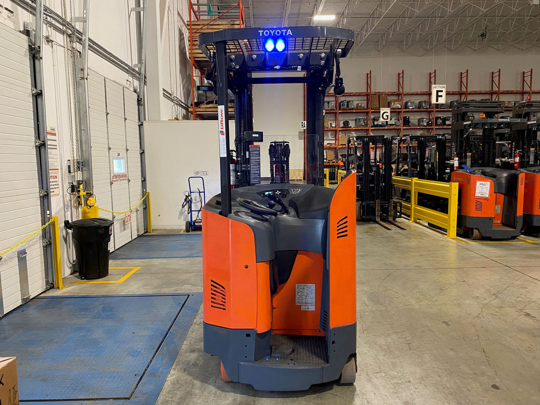 Used forklift for sale in Ajax | 2020 TOYOTA 3,000 LB Electric Double Reach Truck | Model: 9BD153M207