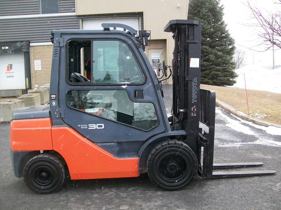 Used forklift for sale in Boucherville | 2020 TOYOTA 6,000 LB Diesel Pneumatic Forklift | Model: 8FDU30