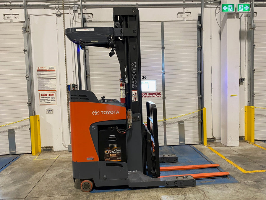 Used forklift for sale in Ajax | 2015 TOYOTA 3500 LB Electric Reach Truck | Model: 8BR183M240