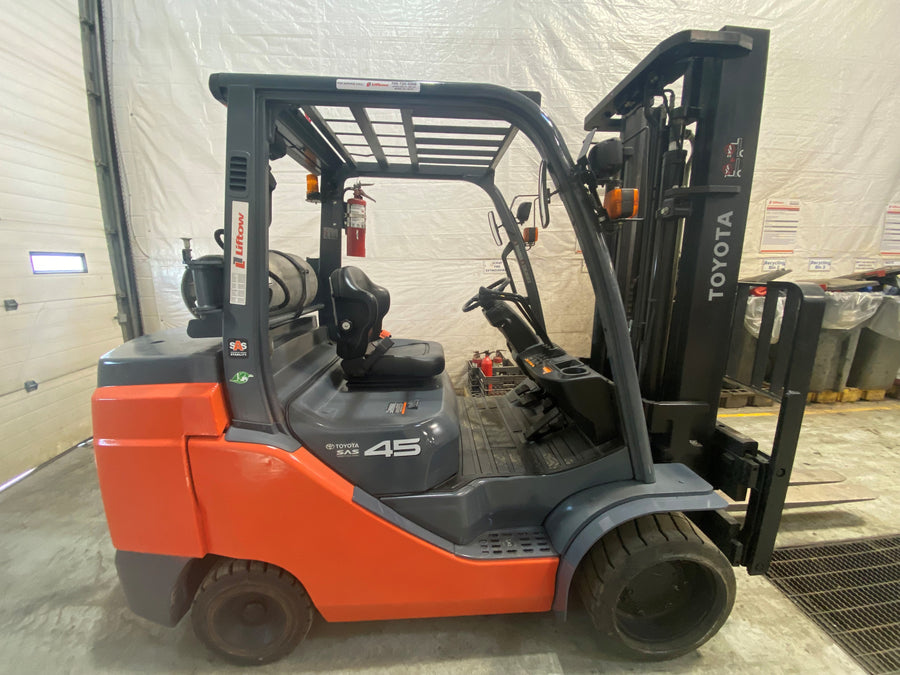 Used forklift for sale in Barrie | 2017 TOYOTA 10000 LB IC Cushion Forklift | Model: 8FGC45U