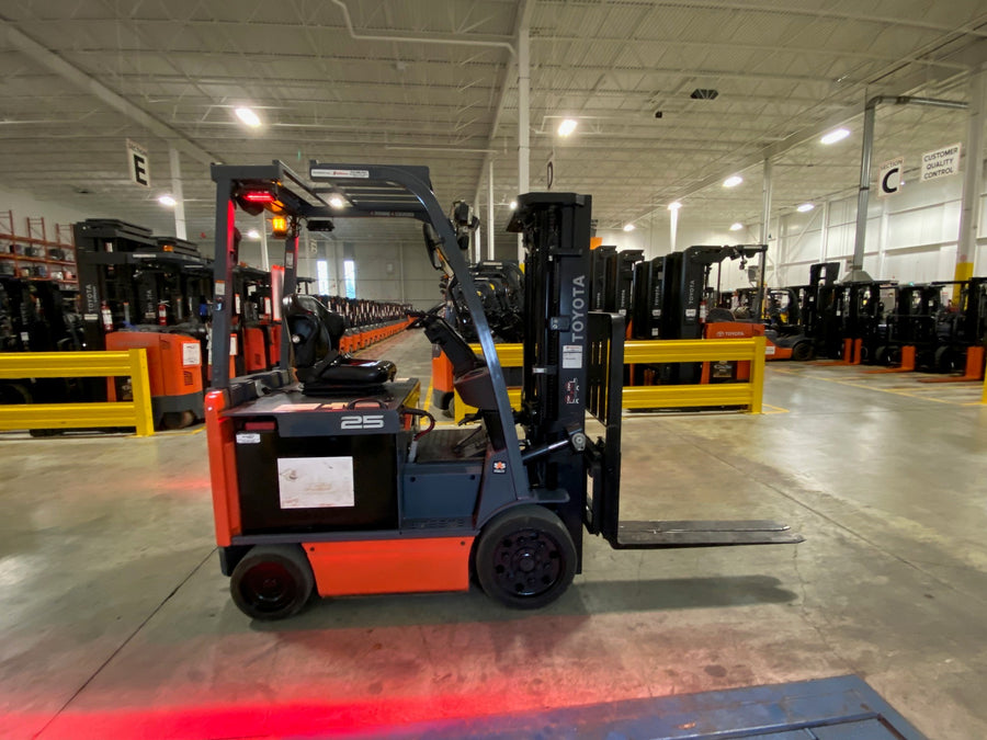 Used forklift for sale in Ajax | 2022 TOYOTA 5,000 LB Electric Cushion Forklift | Model: 8FBCU25