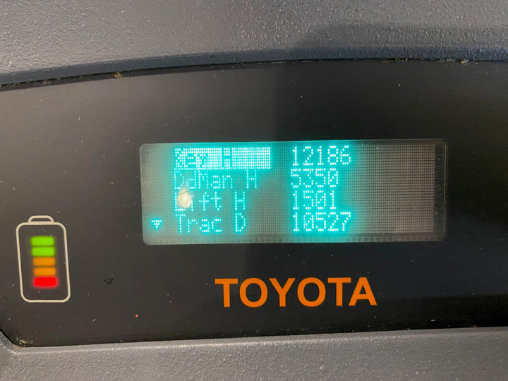 Used forklift for sale in Ajax | 2020 TOYOTA 3,000 LB Electric Double Reach Truck | Model: 9BD153M207