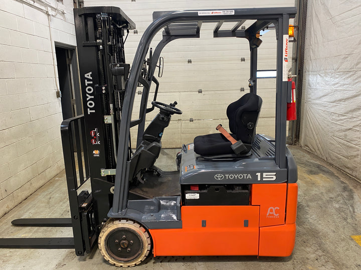 Used forklift for sale in Barrie | 2021 TOYOTA 3000 LB 3-Wheel Electric Forklift | Model: 8FBE15U