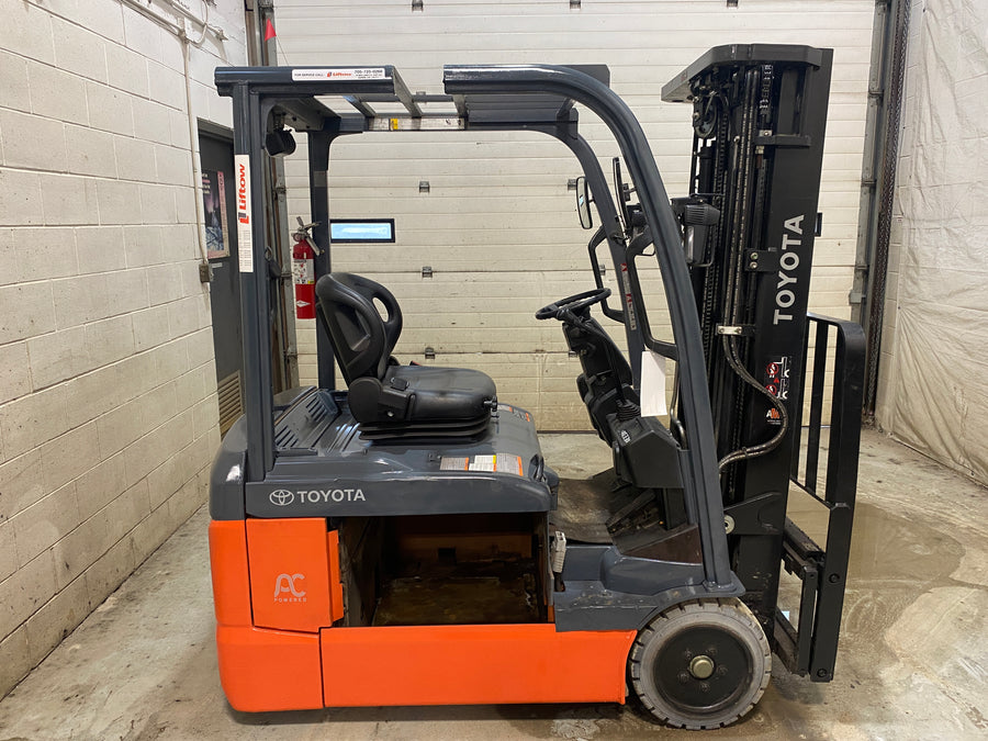 Used forklift for sale in Barrie | 2021 TOYOTA 4,000 LB 3-Wheel Electric Forklift | Model: 8FBE20U