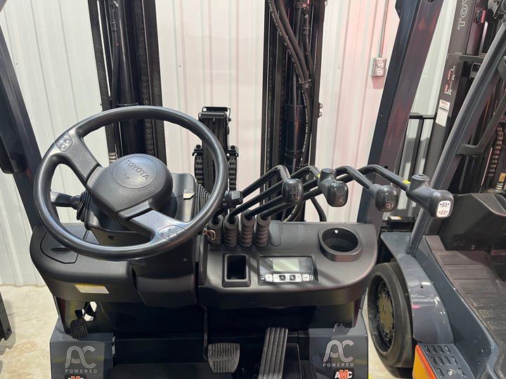Used forklift for sale in Windsor | 2020 TOYOTA 5,000 LB Electric Cushion Forklift | Model: 8FBCU25