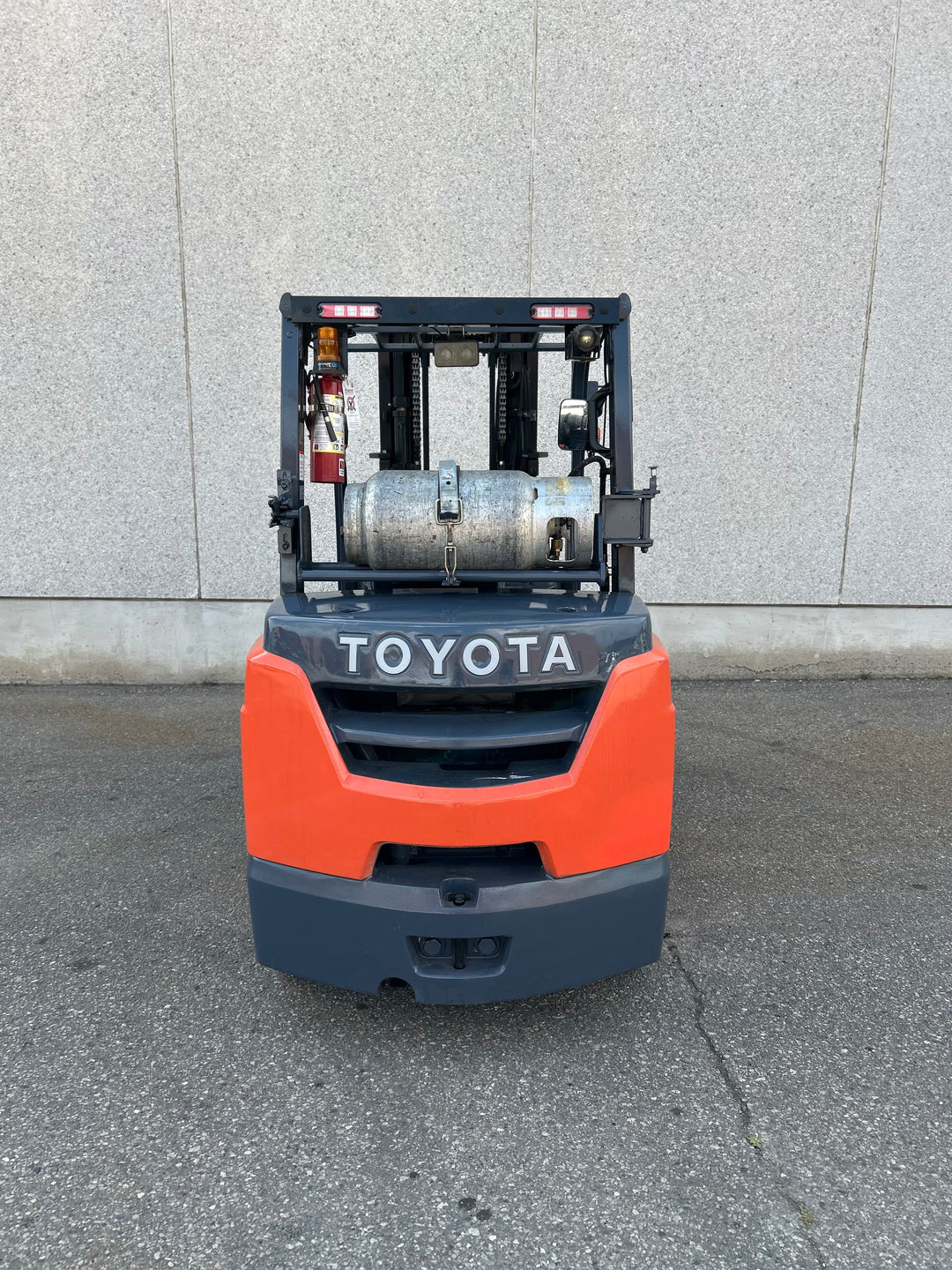 Used forklift for sale in Vaughan | 2019 TOYOTA 8,000 LB IC Cushion Forklift | Model: 8FGC35U