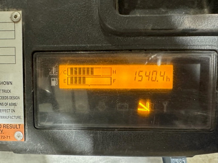 Used forklift for sale in Vermont | 2016 Toyota 2018 Toyota 5000 lbs capacity duel fuel Gas and Propane powered lift. | Model: 8FGU25