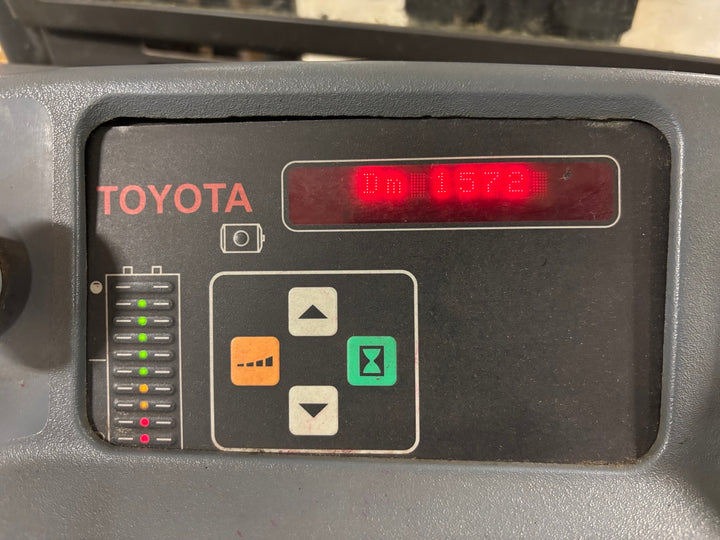 Used forklift for sale in Toronto | 2015 TOYOTA 3500 LB Electric Reach Truck | Model: 8BR183M240