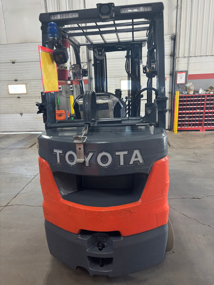 Used forklift for sale in Kitchener | 2021 TOYOTA 5,000 LB IC Cushion Forklift | Model: 8FGCU25