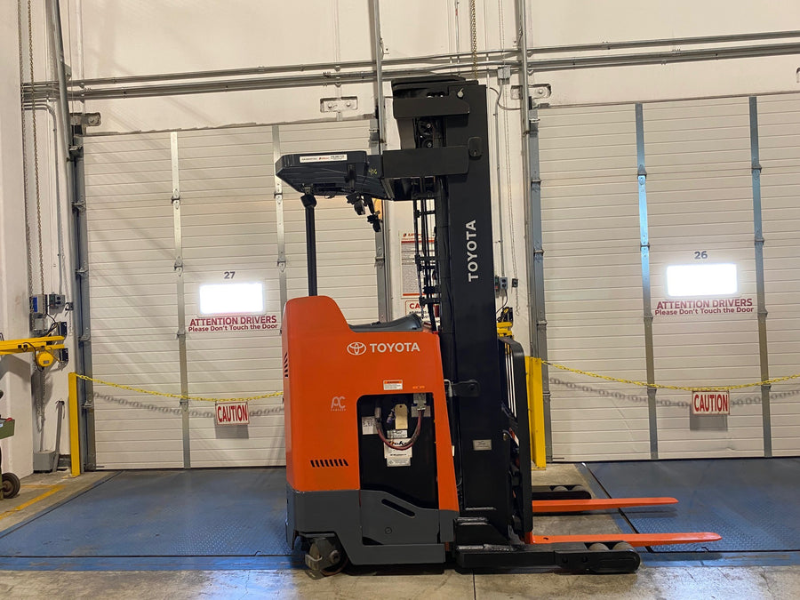Used forklift for sale in Kitchener | 2019 TOYOTA 3,500 LB Electric Reach Truck | Model: 9BR183M241
