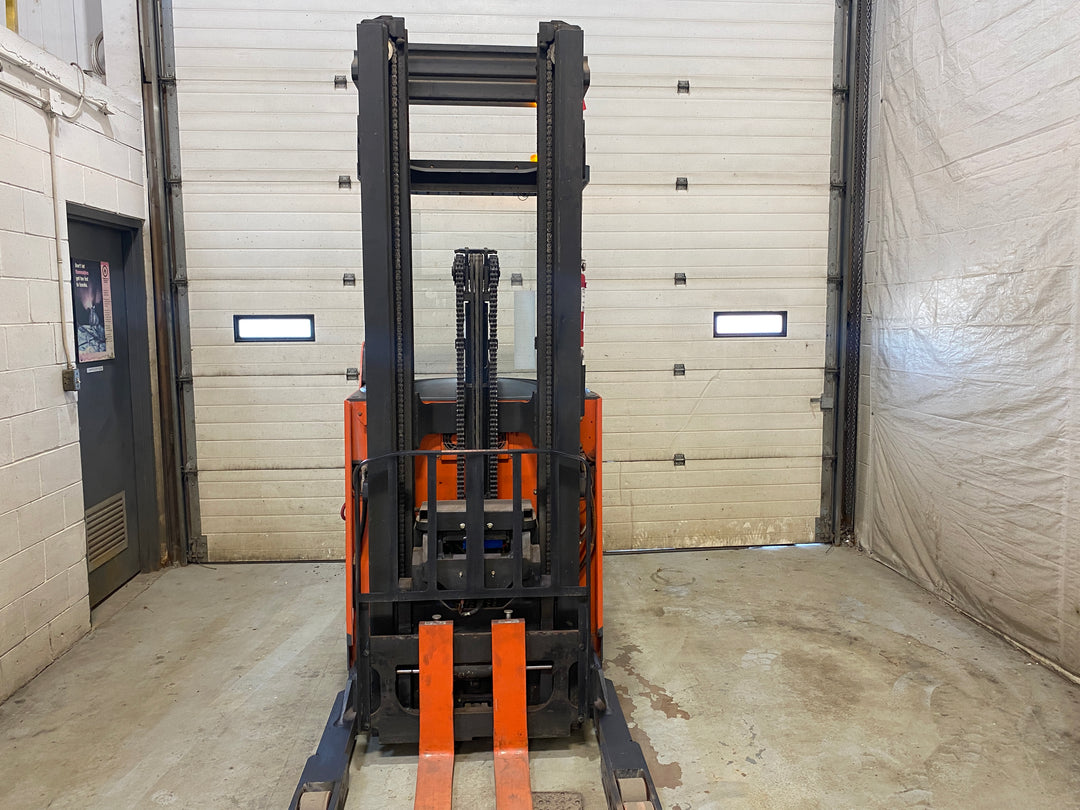Used forklift for sale in Barrie | 2016 TOYOTA 3,500 LB Electric Reach Truck | Model: 9BR183S241