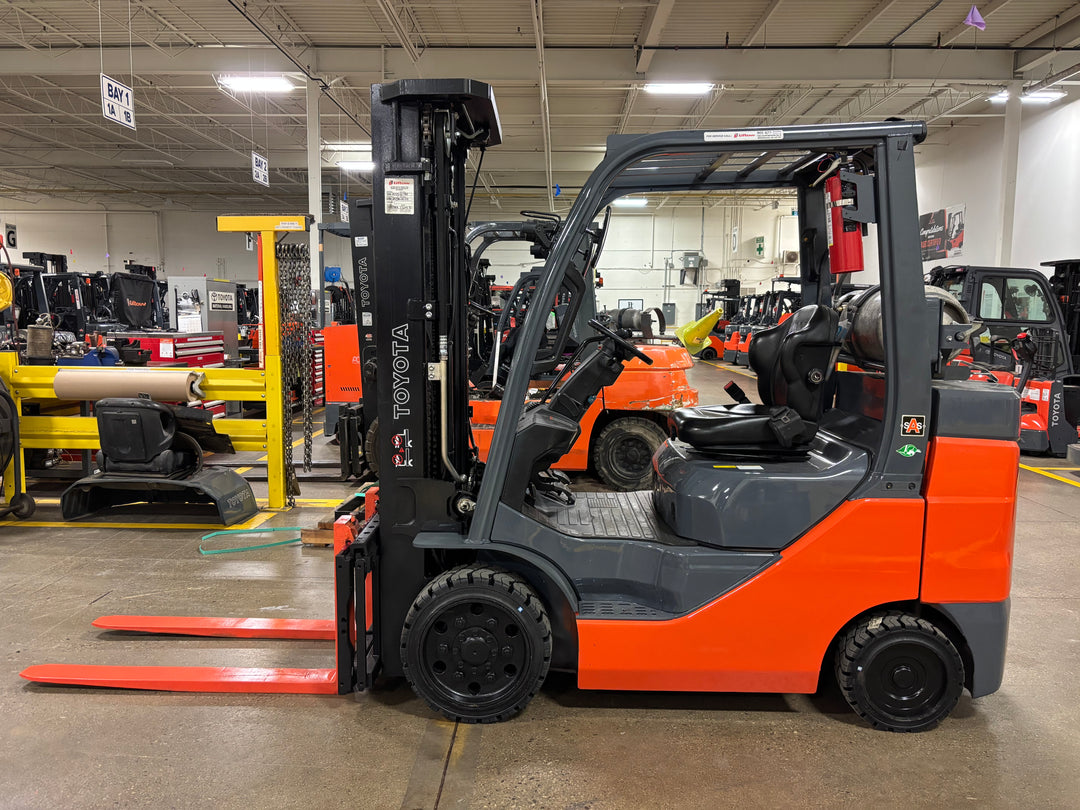 Used forklift for sale in Toronto | 2020 TOYOTA 6000 LB IC Cushion Forklift | Model: 8FGCU30