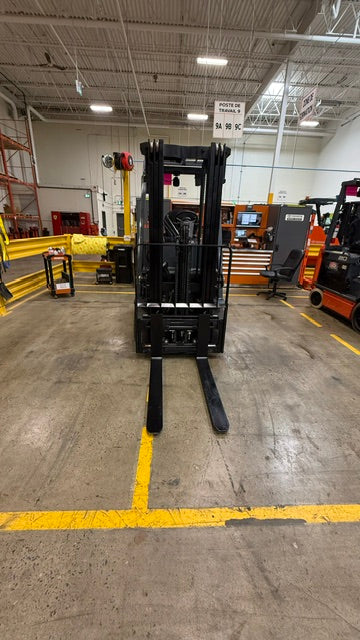 Used forklift for sale in Lachine | 2019 TOYOTA 5,000 LB Electric Cushion Forklift | Model: 8FBCU25