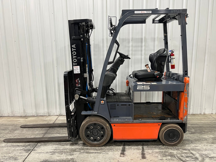 Used forklift for sale in London | 2022 TOYOTA 5000 LB Electric Cushion Forklift | Model: 8FBCU25