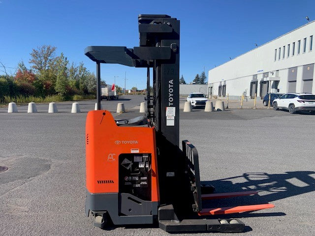 Used forklift for sale in Boucherville | 2019 TOYOTA 3,000 LB Electric Double Reach Truck | Model: 9BD153M237
