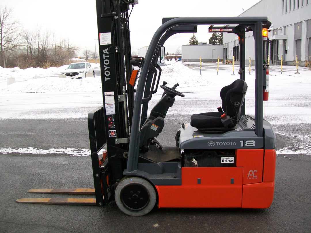 Used forklift for sale in Boucherville | 2019 TOYOTA 3,500 LB 3-Wheel Electric Forklift | Model: 8FBE18U