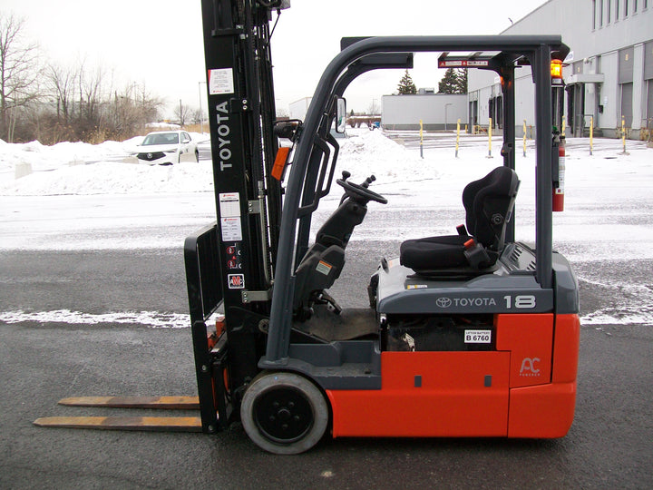 Used forklift for sale in Boucherville | 2019 TOYOTA 3,500 LB 3-Wheel Electric Forklift | Model: 8FBE18U