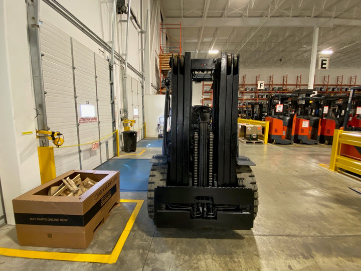 Used forklift for sale in Ajax | 2021 TOYOTA 10,000 LB IC Pneumatic Forklift | Model: 8FG45U