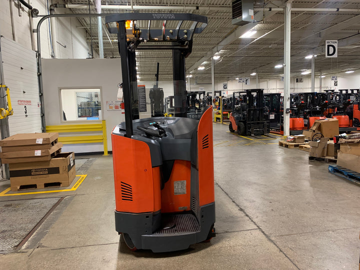 Used forklift for sale in Toronto | 2016 TOYOTA 3500 LB Electric Reach Truck | Model: 9BR182S211