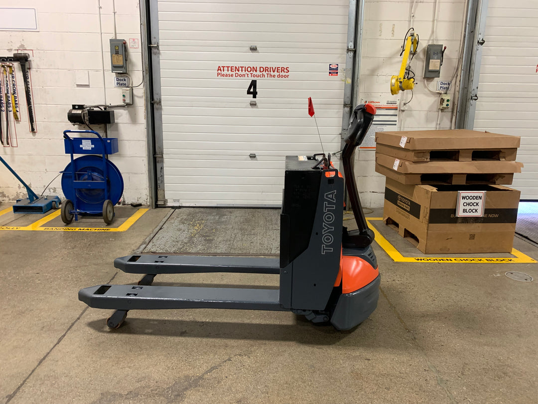 Used forklift for sale in Toronto | 2019 TOYOTA 4500 LB Electric Walkie Pallet Truck-Maint. Free | Model: 8HBW23