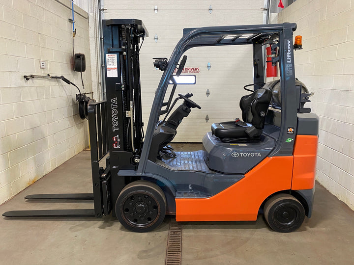 Used forklift for sale in Hamilton | 2021 TOYOTA 5,000 LB IC Cushion Forklift | Model: 8FGCU25